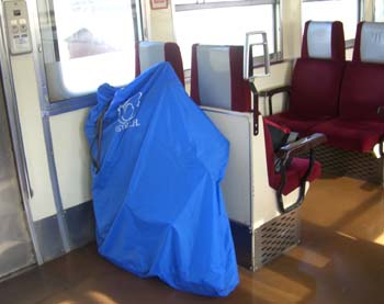 金沢駅から七尾駅まで電車で輪行